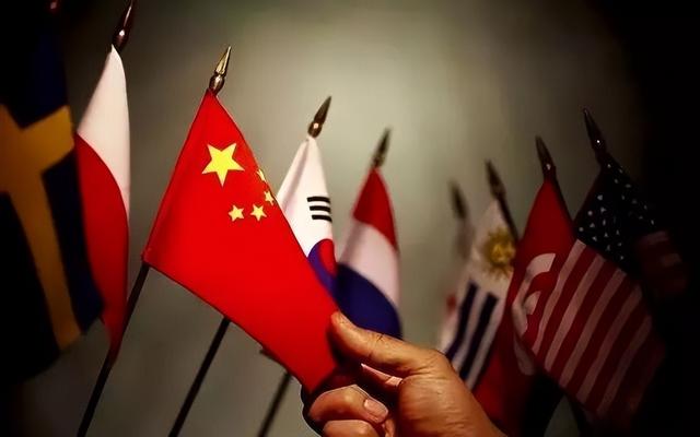 移民是不是必须放弃中国国籍？